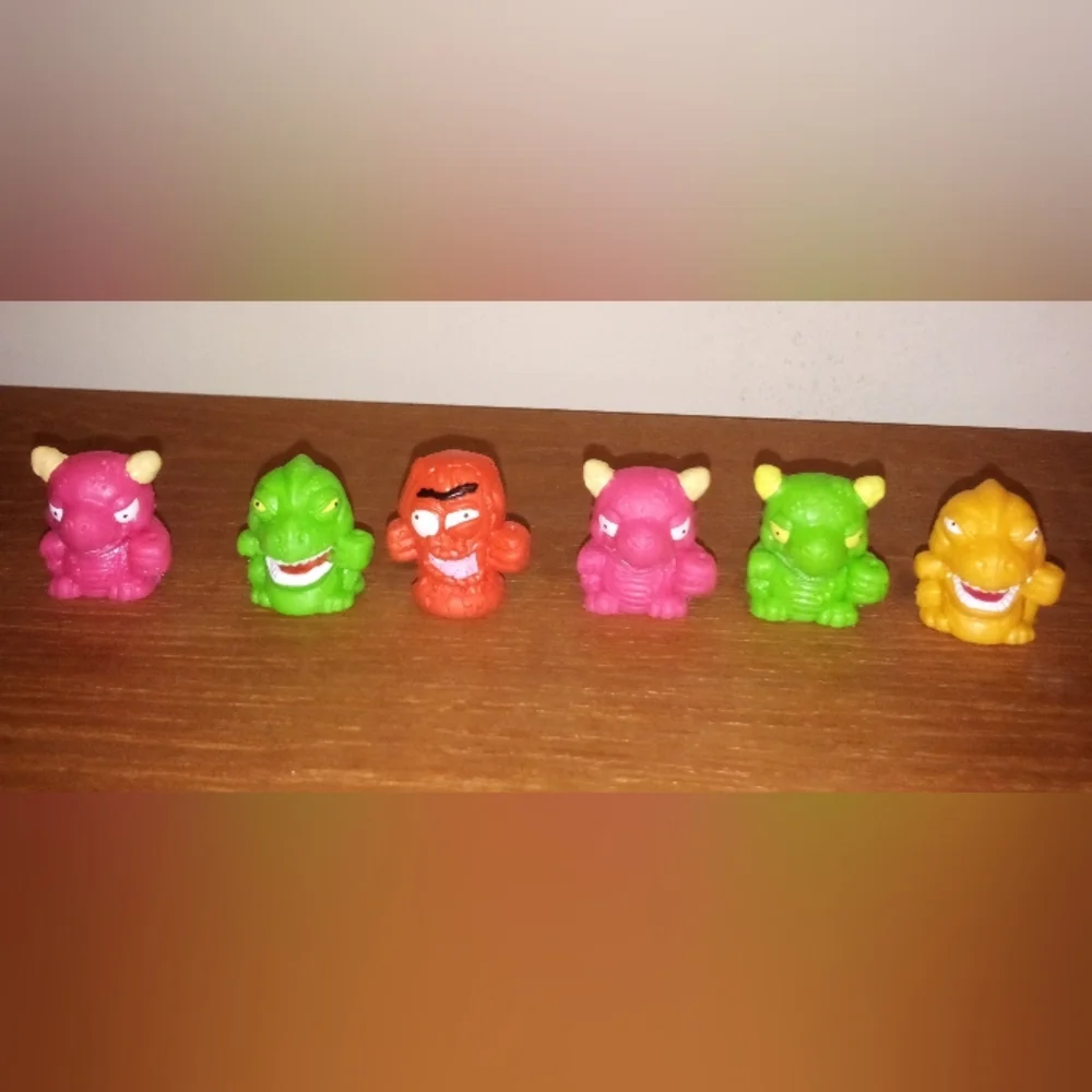 Grossery Gang Series 5 Jurassic Muck Lot Of 6 Holiday Christmas